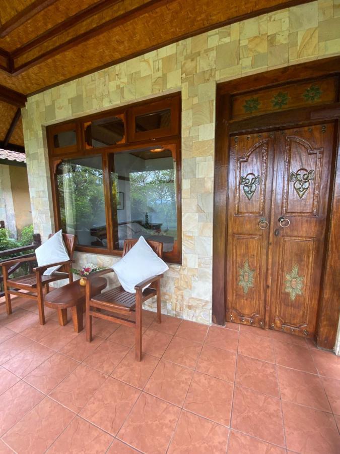 Geriasemalung Hotel การางาเซ็ม ภายนอก รูปภาพ