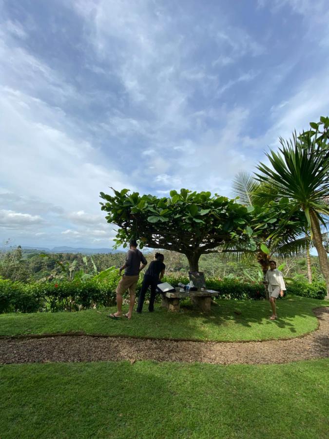 Geriasemalung Hotel การางาเซ็ม ภายนอก รูปภาพ