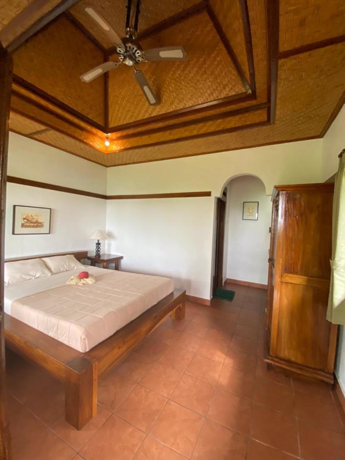 Geriasemalung Hotel การางาเซ็ม ภายนอก รูปภาพ